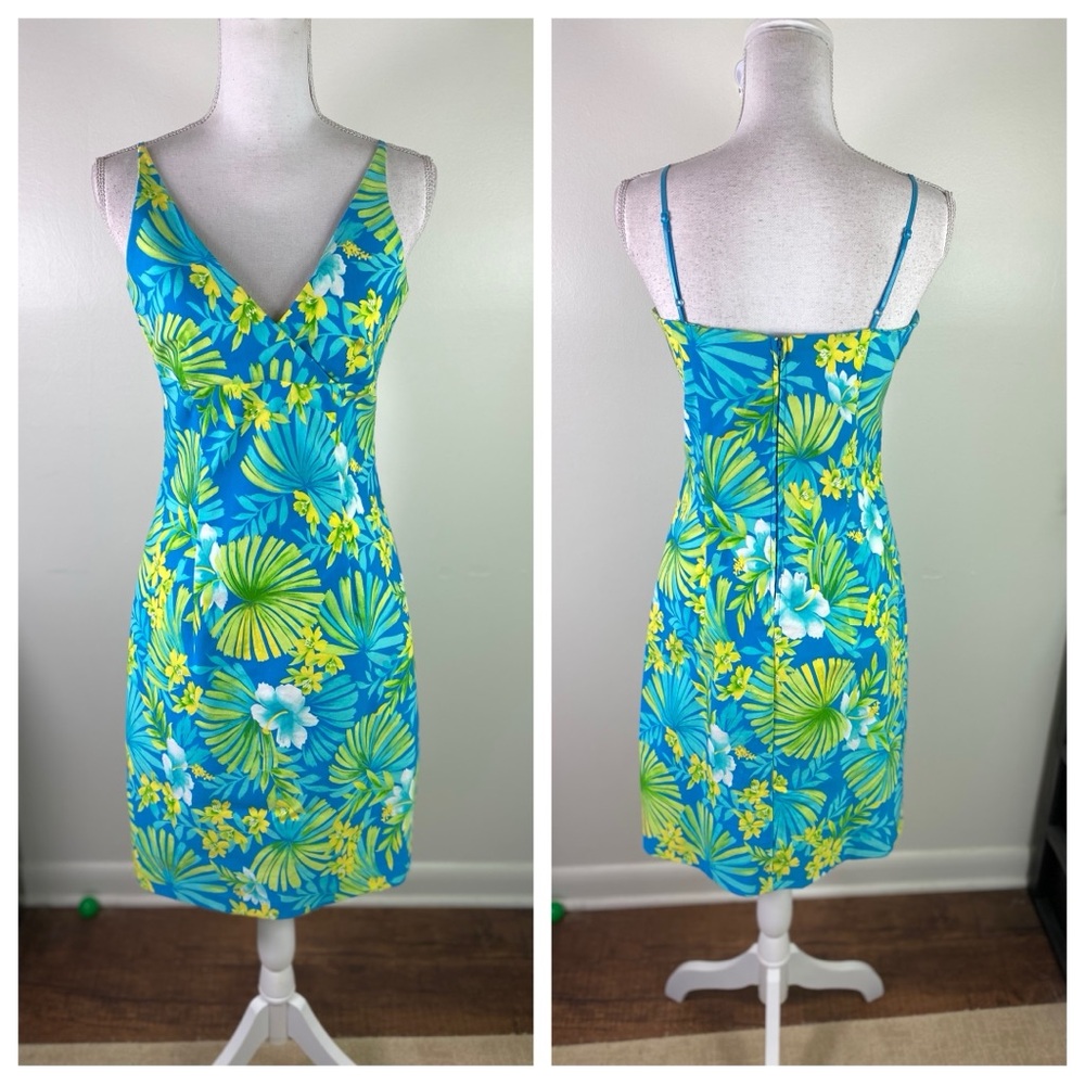 City Triangles vintage tropical floral fitted knee length V neck dress Sz 10